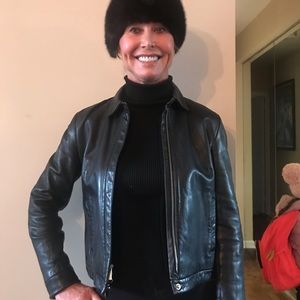 good condition runs small, more a size 6